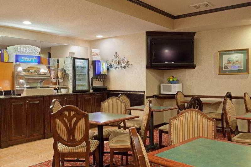 Holiday Inn Express Boston-Milford By Ihg Restaurante foto